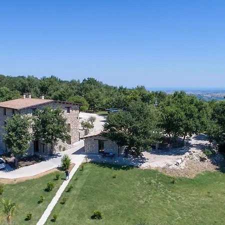 Tenuta Iannone - In Tornareccio *